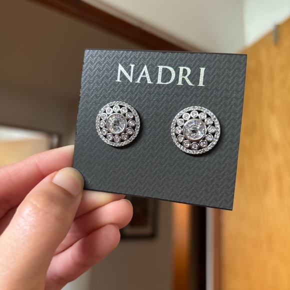 NWT Nadri Crystal Earrings - Picture 9 of 9